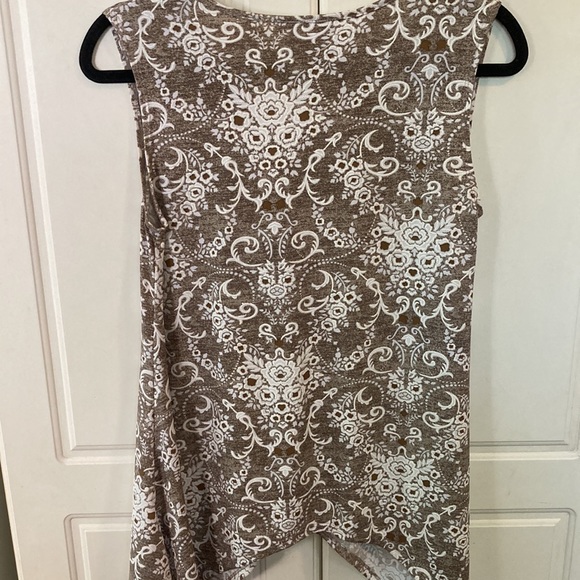 ❤️🔥5/20$ SJS💫Women’s White/Brown V-Neck Sleeveless Lightweight Tank Top - Picture 10 of 10